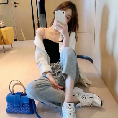 春色满梨园